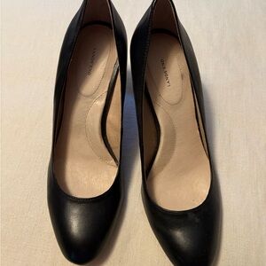 Lands' End Women's Black Pumps